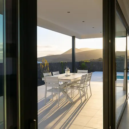 Villa Ainara Tias